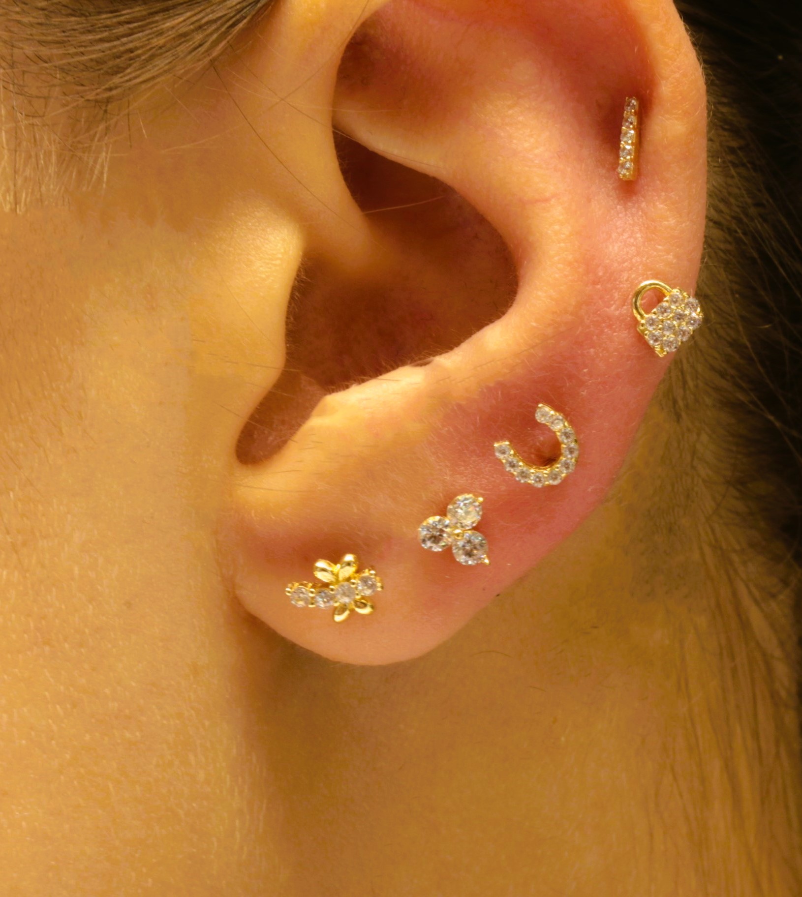 %2014%20Ayar%20Altın%20Piercing%20Tragus%20Küpe%2025114-T021