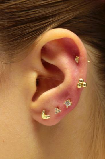 14 Ayar Altın Piercing Tragus Küpe